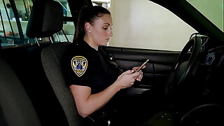 Beat Cops - Super-fucking-hot Undercover Mummy Fucked Off out of one's mind an Entire Squad of Thugs - Aaliyah Taylor